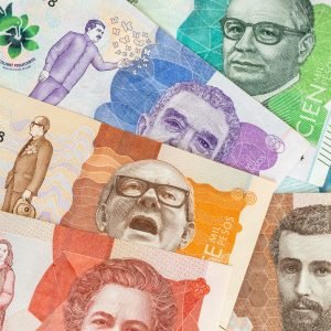 Pesos Colombianos